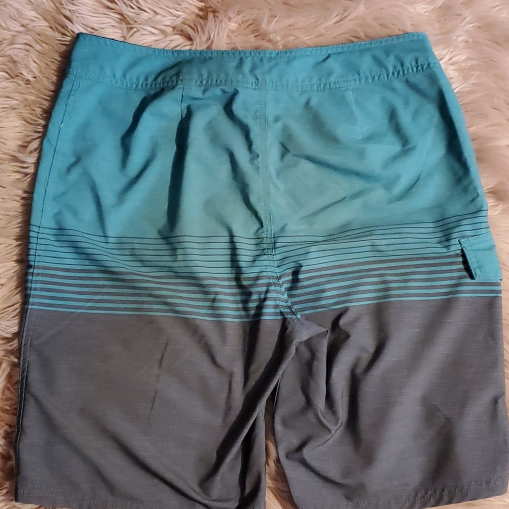 Trinity board shorts - Picture 5 of 6